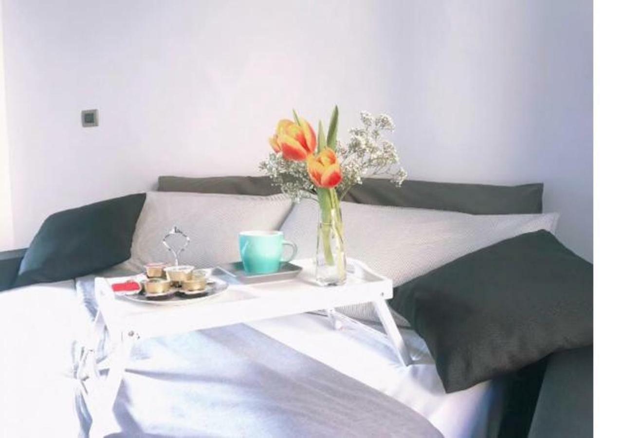 Cozy Studio Apartment - Borgo Campidoglio Turin Exterior foto